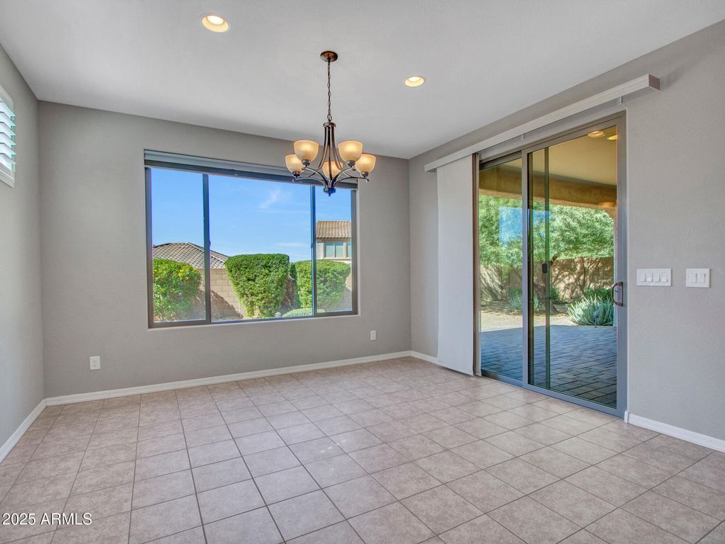 Image 18 of property listing at 44628 N 41st Lane, New River, AZ 85087