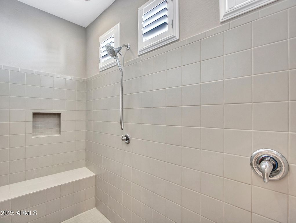 Image 21 of property listing at 44628 N 41st Lane, New River, AZ 85087