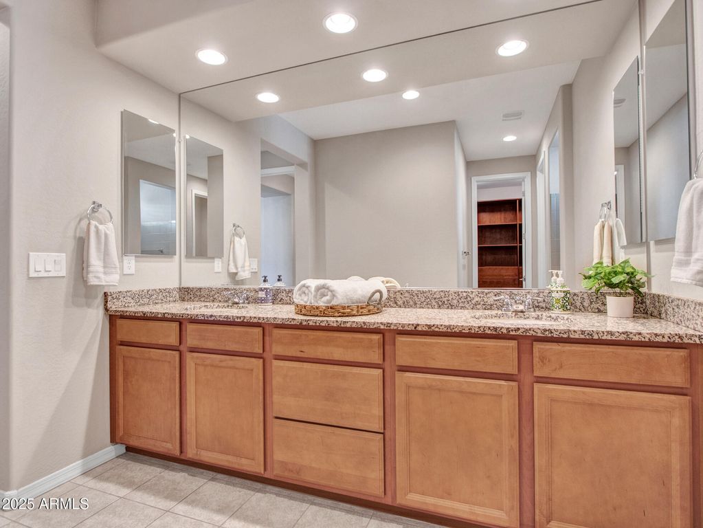 Image 22 of property listing at 44628 N 41st Lane, New River, AZ 85087