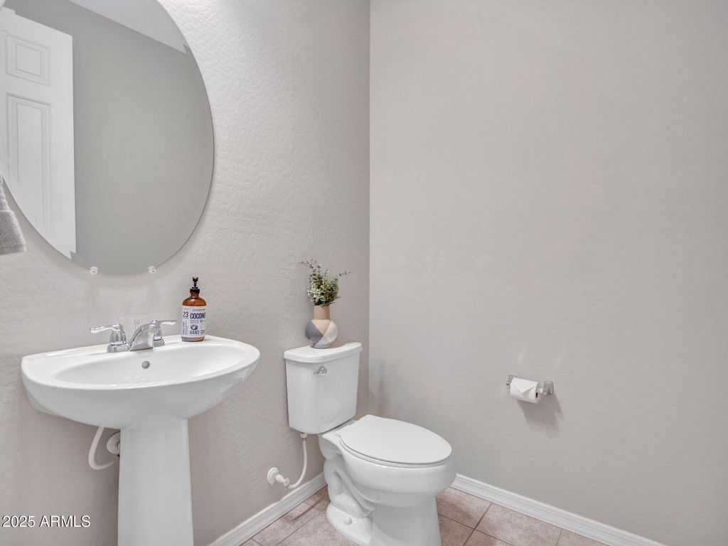 Image 35 of property listing at 44628 N 41st Lane, New River, AZ 85087