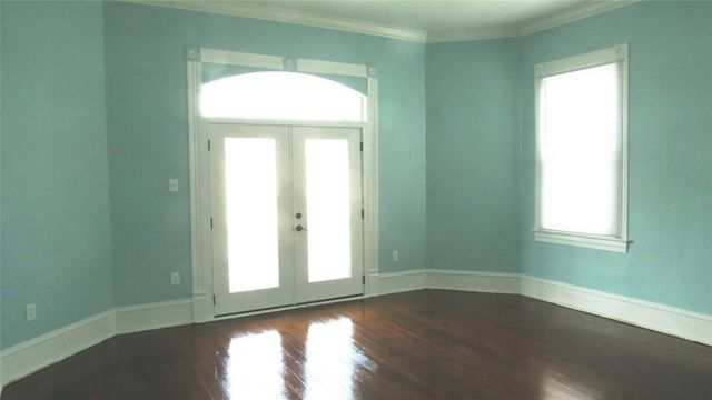 2809 Ball Front 2, Galveston, TX 77550