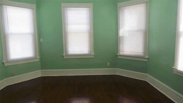 2809 Ball Front 2, Galveston, TX 77550