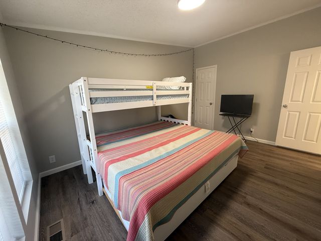 14 Overlook Ln, Tullahoma, TN 37388