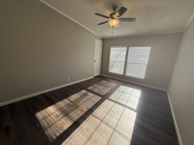 14 Overlook Ln, Tullahoma, TN 37388