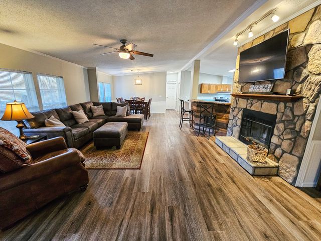 14 Overlook Ln, Tullahoma, TN 37388