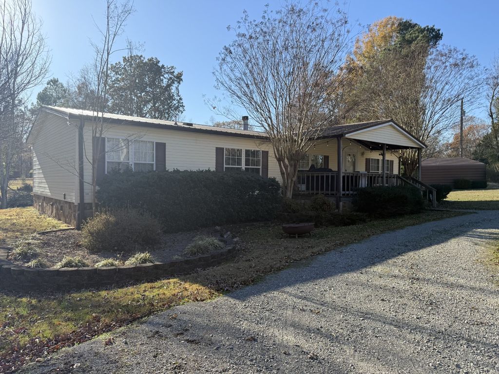 14 Overlook Ln, Tullahoma, TN 37388