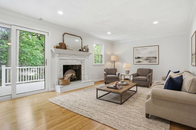 35 Casey Circle 35, Waltham, MA 02451