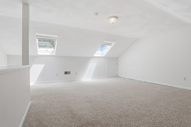 35 Casey Circle 35, Waltham, MA 02451