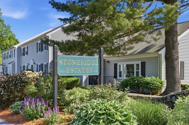35 Casey Circle 35, Waltham, MA 02451