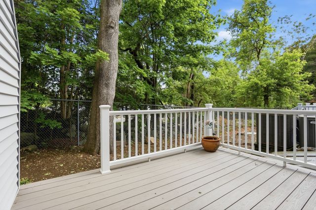 35 Casey Circle 35, Waltham, MA 02451