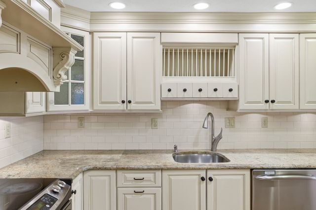 35 Casey Circle 35, Waltham, MA 02451