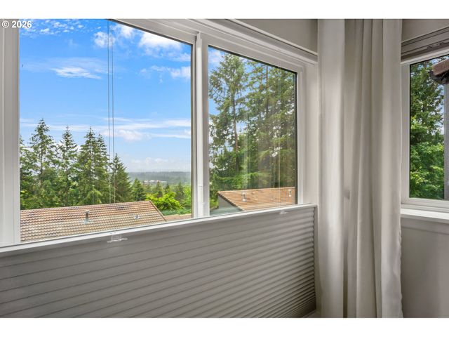 4425 THUNDER VISTA Ln, Lake Oswego, OR 97035