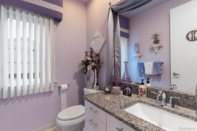 3802 Columbia Drive, Bloomfield Hills, MI 48302