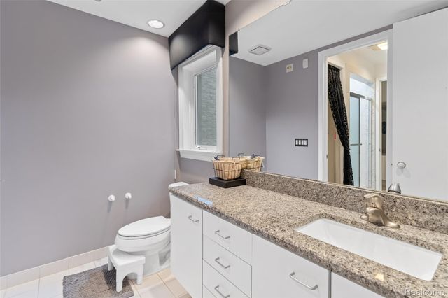 3802 Columbia Drive, Bloomfield Hills, MI 48302