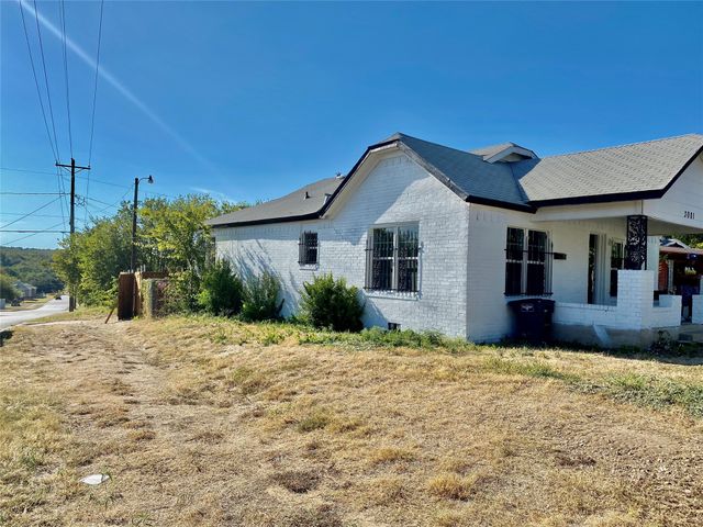 3001 ROSS Avenue, Fort Worth, TX 76106