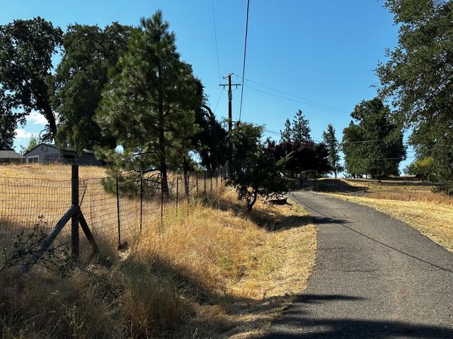 4164 Leisure Ln, Placerville, CA 95667