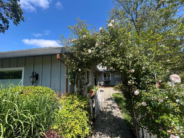 4164 Leisure Ln, Placerville, CA 95667