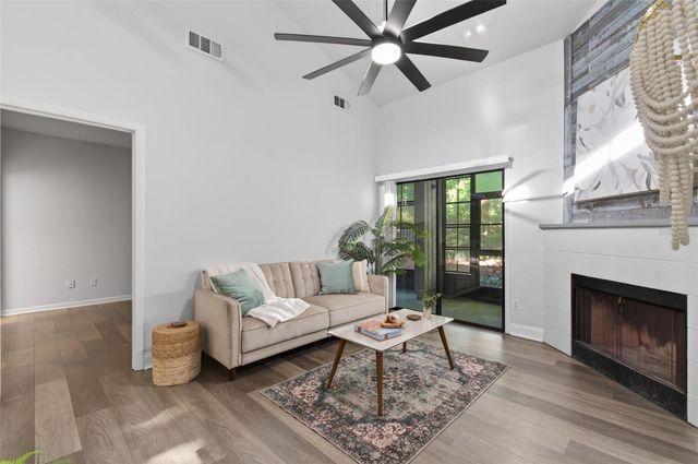 2820 NW 39TH TERRACE, Gainesville, FL 32606