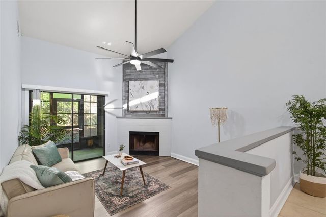 2820 NW 39TH TERRACE, Gainesville, FL 32606