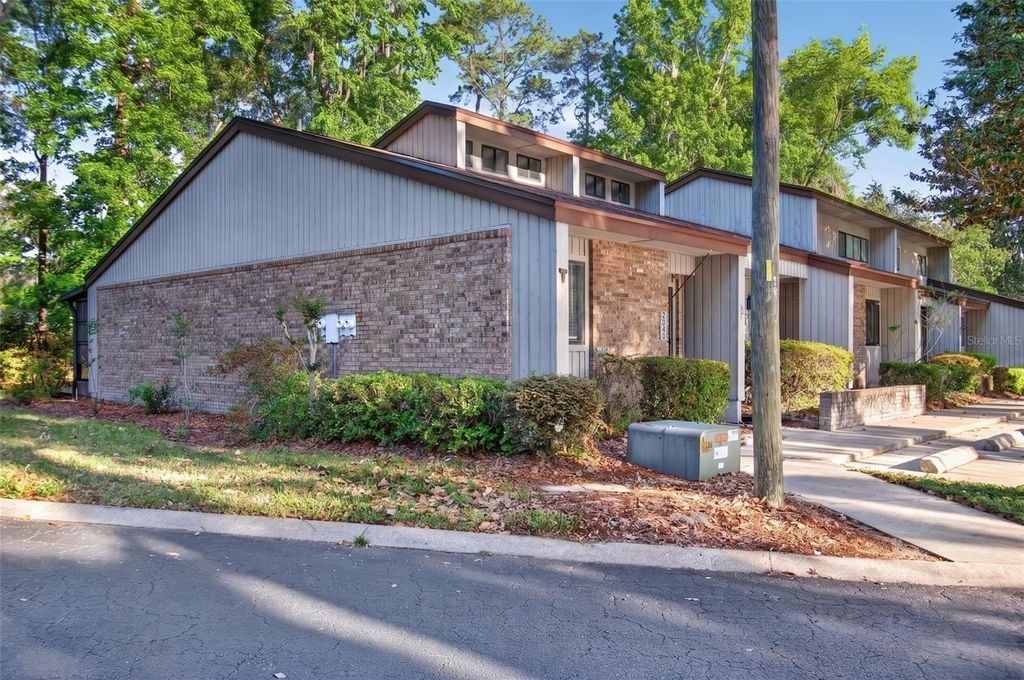 2820 NW 39TH TERRACE, Gainesville, FL 32606