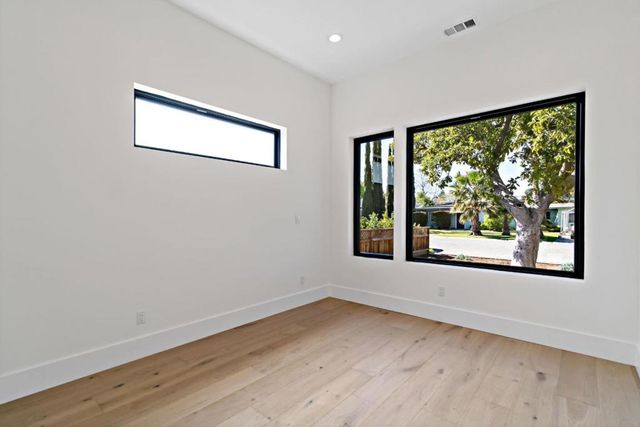 12536 Paseo Flores, Saratoga, CA 95070