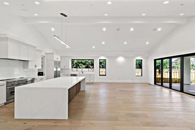 12536 Paseo Flores, Saratoga, CA 95070