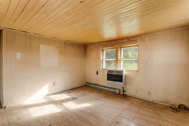 69408 Elkhart Road, Edwardsburg, MI 49112