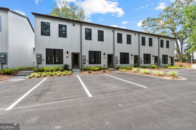 659 5th Street, Fayetteville, GA 30214