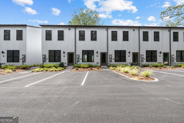 659 5th Street, Fayetteville, GA 30214