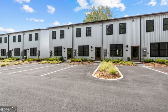 659 5th Street, Fayetteville, GA 30214