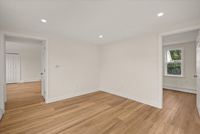 75 Ottawa St, Attleboro, MA 02703
