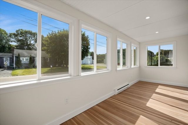 75 Ottawa St, Attleboro, MA 02703