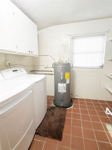 3341 ANDREA STREET, Sarasota, FL 34235