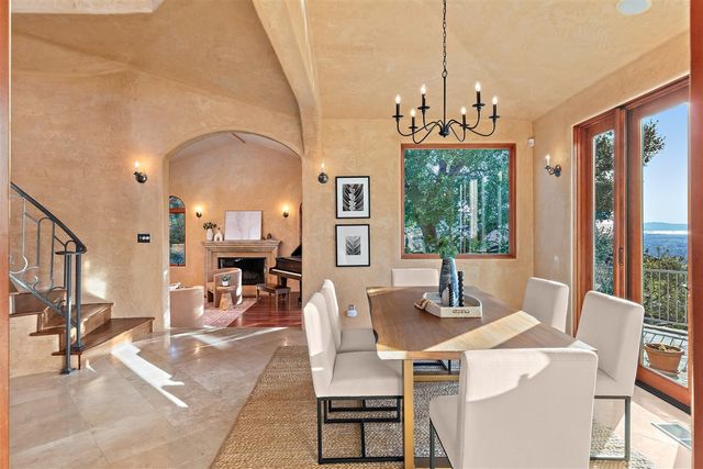 29 Live Oak Rd, Berkeley, CA 94705