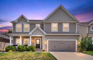 326 Country Trail Drive, Lake St Louis, MO 63367