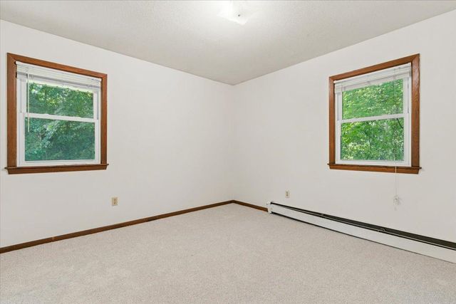 84 Logan Avenue W, West Saint Paul, MN 55118