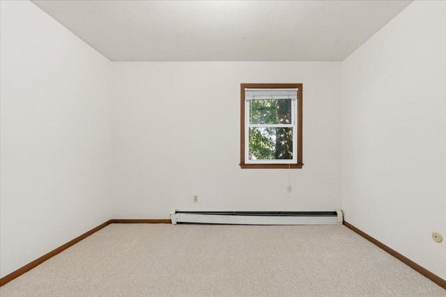 84 Logan Avenue W, West Saint Paul, MN 55118