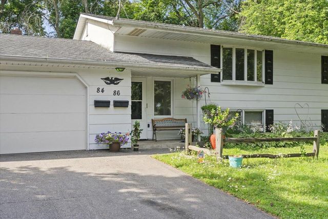 84 Logan Avenue W, West Saint Paul, MN 55118