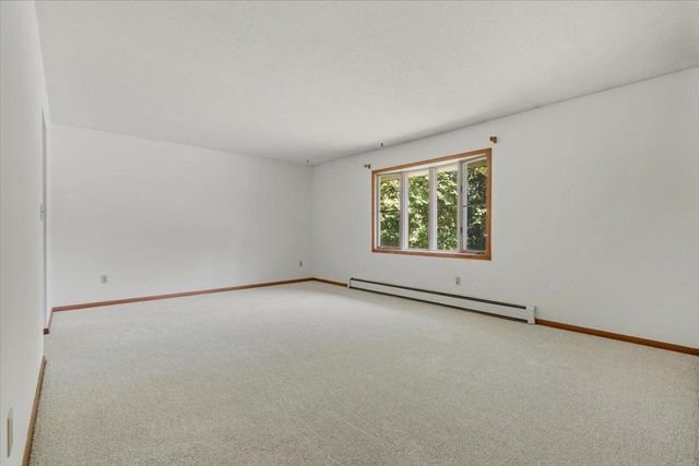 84 Logan Avenue W, West Saint Paul, MN 55118