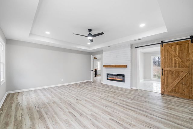 644 Highway 13, Cunningham, TN 37052