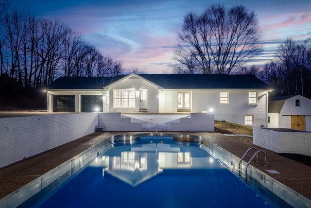 644 Highway 13, Cunningham, TN 37052