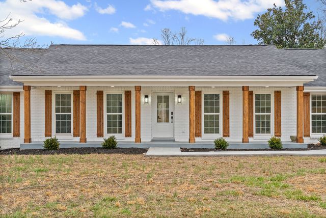 644 Highway 13, Cunningham, TN 37052