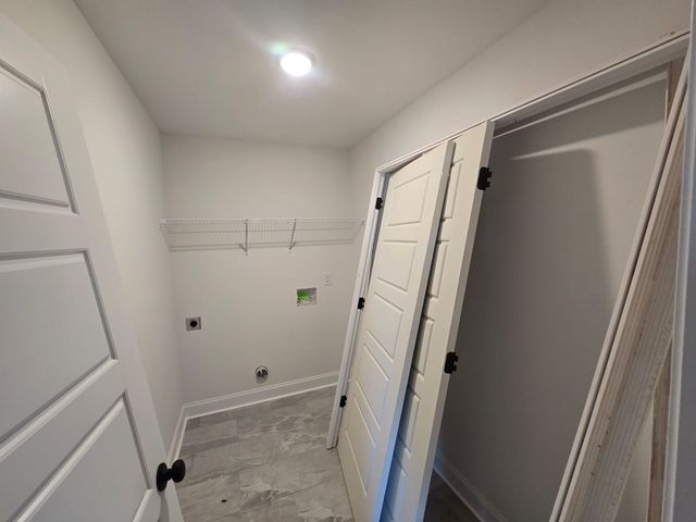 526 N Halfifax Ct, Clarksville, TN 37040