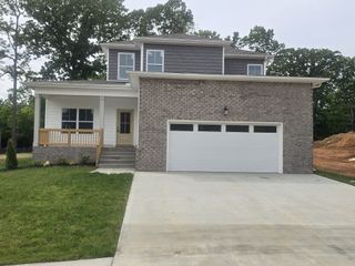 526 N Halfifax Ct, Clarksville, TN 37040