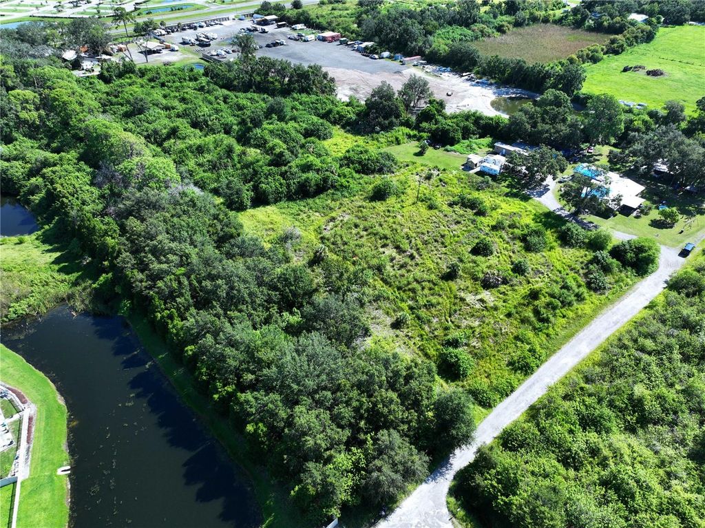10TH AVE SE, Ruskin, FL 33570