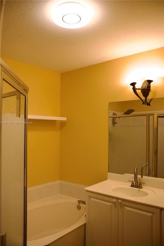 5570 NW 113th Court, Doral, FL 33178