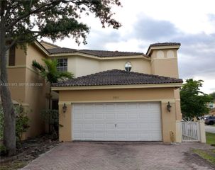 5570 NW 113th Court, Doral, FL 33178