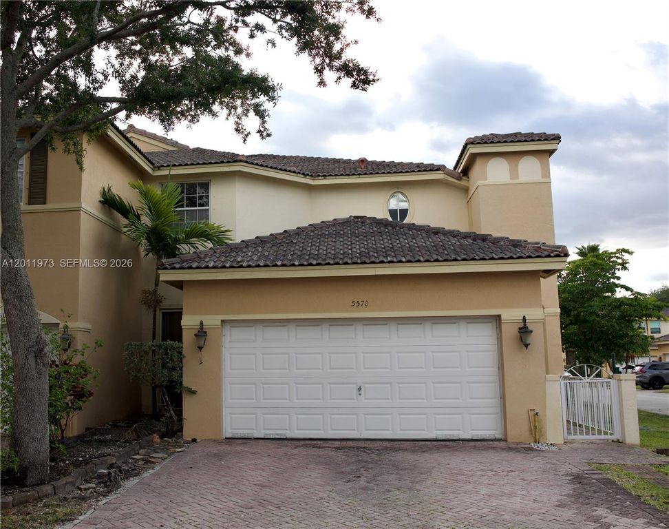 5570 NW 113th Court, Doral, FL 33178