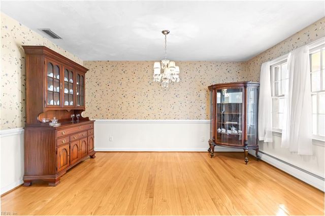 4536 Biscayne DR, Virginia Beach, VA 23455