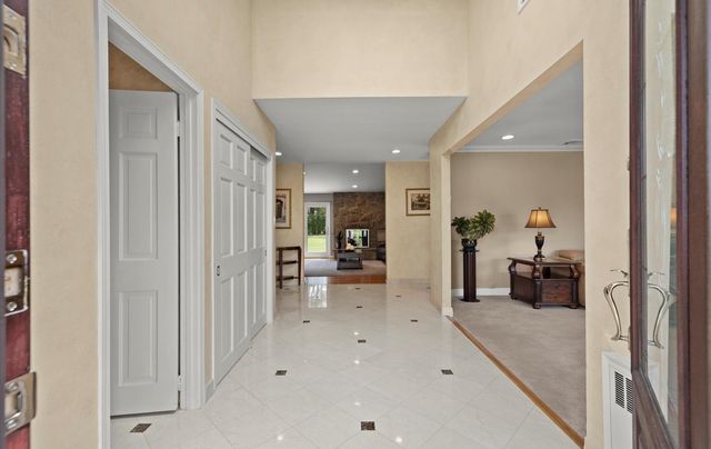 101 Yukon Drive, Woodbury, NY 11797
